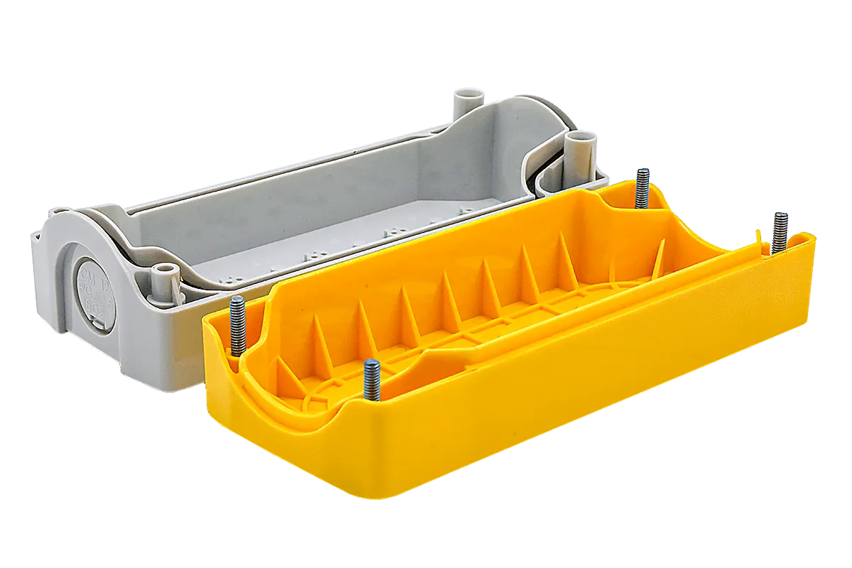 Корпус кнопочного поста, 4 места, желтый, IP67